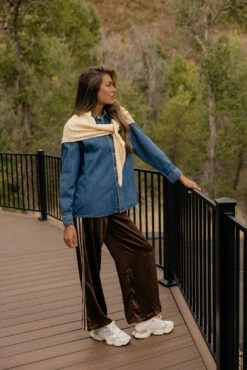 Relaxed Fit Brown Track Pants with Elastic Waistband -ROOLEE FASHION SHOP 7W4A9096