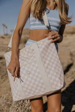 Rylee + Cru Shell Checker Cooler Tote 7 Rylee + Cru Shell Checker Cooler Tote -ROOLEE FASHION SHOP 7W4A9902