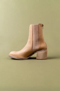 Free People Essential Leather Chelsea Boots -ROOLEE FASHION SHOP B48I3907