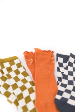ROOLEE Aldrin Sock Pack: 3-Pack Checkered & Smiley Face Crew Socks 19 ROOLEE Aldrin Sock Pack: 3-Pack Checkered & Smiley Face Crew Socks -ROOLEE FASHION SHOP B48I7404 b99a5fa4 9660 4f6b a26b 79b2ff26a930