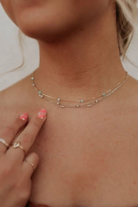 Malibu Turquoise Dainty Pearl Necklace in Gold Vermeil 5 Malibu Turquoise Dainty Pearl Necklace in Gold Vermeil - Image 3