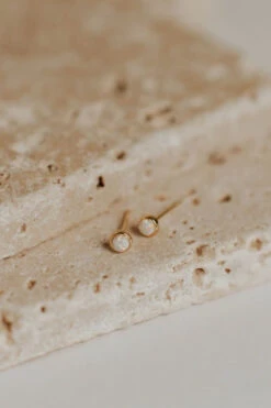 Betty Opal Studs 10 Betty Opal Studs -ROOLEE FASHION SHOP DSC 3163 21ab7ec6 2245 44df ba05 ed5961fb6d7c