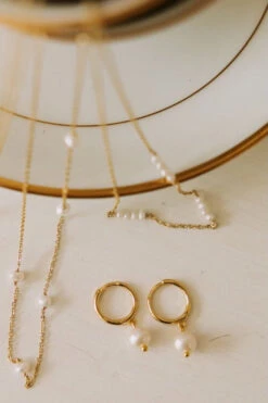 Genuine Freshwater Pearl Necklace in Hypoallergenic Gold Vermeil - Laguna 10 Genuine Freshwater Pearl Necklace in Hypoallergenic Gold Vermeil - Laguna -ROOLEE FASHION SHOP IMG 1256 c90b528a b9e6 4819 b64c c2d3bcaf950e