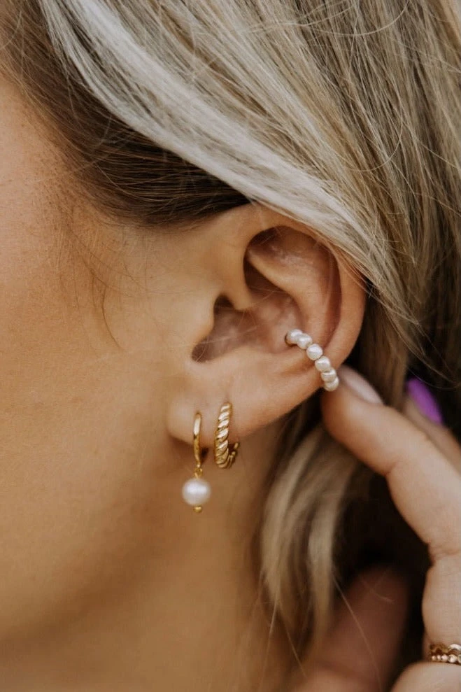 Gold Vermeil Twist Hoop Earrings - Hypoallergenic Brooklyn Hoops 8 Gold Vermeil Twist Hoop Earrings - Hypoallergenic Brooklyn Hoops - Image 6