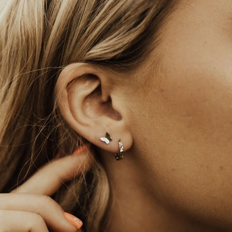 Sydney Hammered Hoop Earrings - Hypoallergenic Gold & Silver 10 Sydney Hammered Hoop Earrings - Hypoallergenic Gold & Silver - Image 8