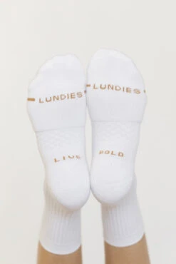 Blanc Classic Quarter Length Performance Socks -ROOLEE FASHION SHOP LundiesNEW 2