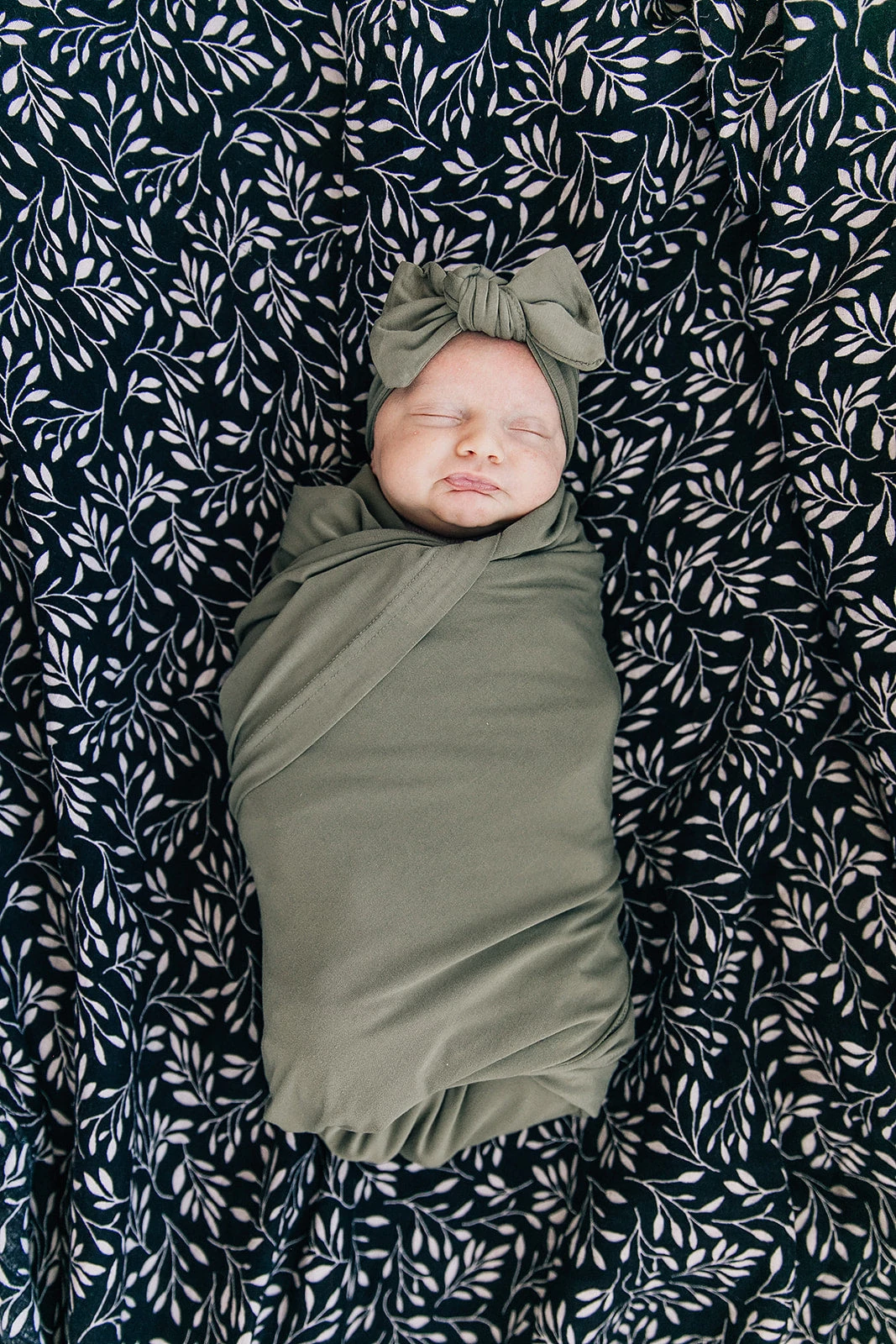Mebie Baby Olive Bamboo Swaddle Set with Matching Hat or Head Wrap 4 Mebie Baby Olive Bamboo Swaddle Set with Matching Hat or Head Wrap - Image 2