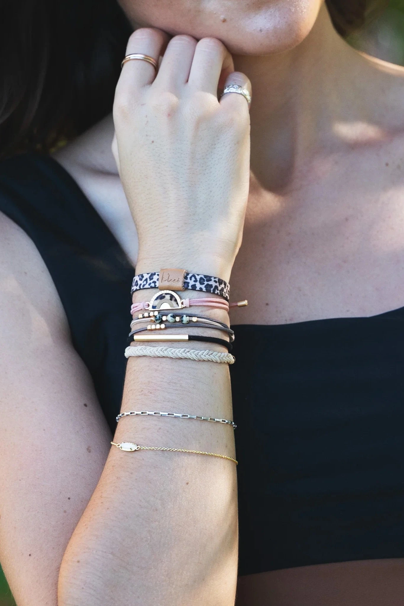 Hair Tie Bracelet Pack - Stylish 2-in-1 Elastic Wristbands 8 Hair Tie Bracelet Pack - Stylish 2-in-1 Elastic Wristbands - Image 6