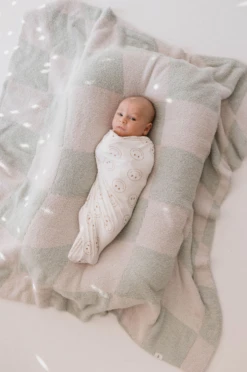 Just Smile Ivory Bamboo Swaddle Blanket -ROOLEE FASHION SHOP Screenshot2024 04 17at8.12.17PM