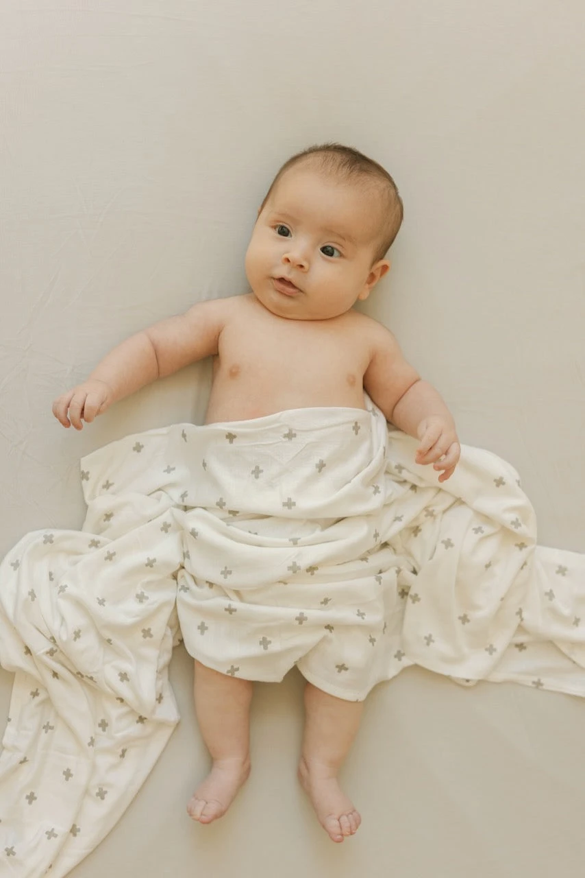 Little Unicorn Grey Cross Stretch Knit Swaddle Blanket 3 Little Unicorn Grey Cross Stretch Knit Swaddle Blanket