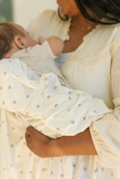 Little Unicorn Grey Cross Stretch Knit Swaddle Blanket 14 Little Unicorn Grey Cross Stretch Knit Swaddle Blanket -ROOLEE FASHION SHOP UB3407 27849