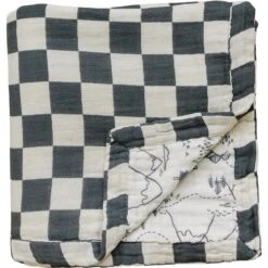 Charcoal Checkered 4-Layer Cotton Muslin Quilt for Babies and Toddlers 8 Charcoal Checkered 4-Layer Cotton Muslin Quilt for Babies and Toddlers -ROOLEE FASHION SHOP Z4A1396 websize
