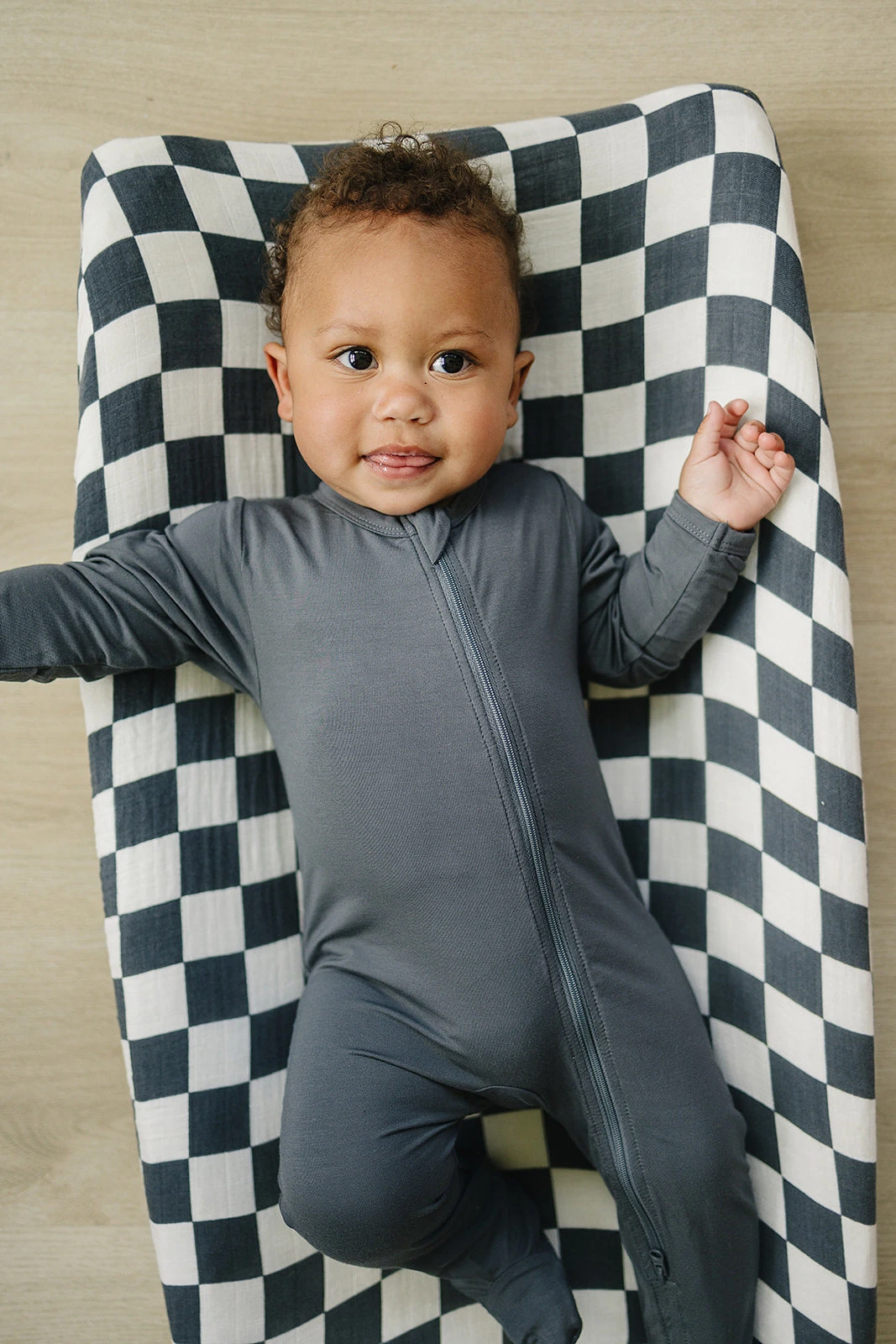 Mebie Baby Charcoal Checkered Muslin Changing Pad Cover 4 Mebie Baby Charcoal Checkered Muslin Changing Pad Cover - Image 2