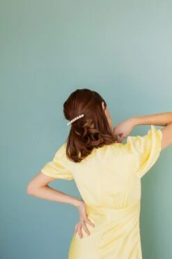 Classic Pearl Barrette - Elegant 8-Pearl French Hair Clip 9 Classic Pearl Barrette - Elegant 8-Pearl French Hair Clip -ROOLEE FASHION SHOP classic pearl barrette clips 616212