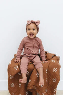 Mebie Baby Dusty Rose Organic Cotton Ribbed Head Wrap