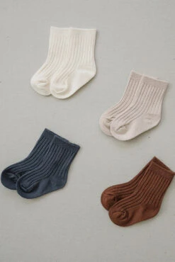 Mebie Ribbed Stretch Socks for Infants and Toddlers