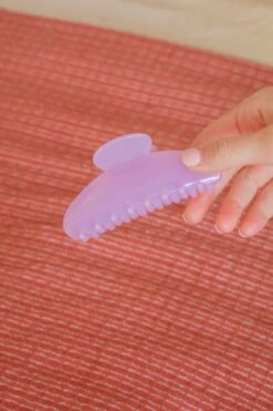 Large Translucent Jelly Hair Claw Clip -ROOLEE FASHION SHOP jelly claw clip claw clips 711558