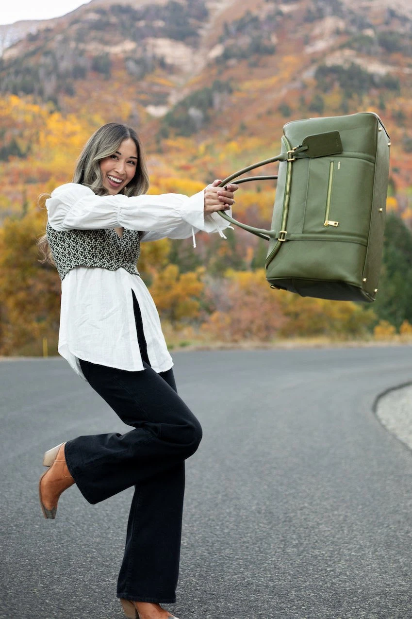 Moss Green Faux Leather Weekender Bag - Large 39L Travel & Hospital Duffel 5 Moss Green Faux Leather Weekender Bag - Large 39L Travel & Hospital Duffel - Image 3