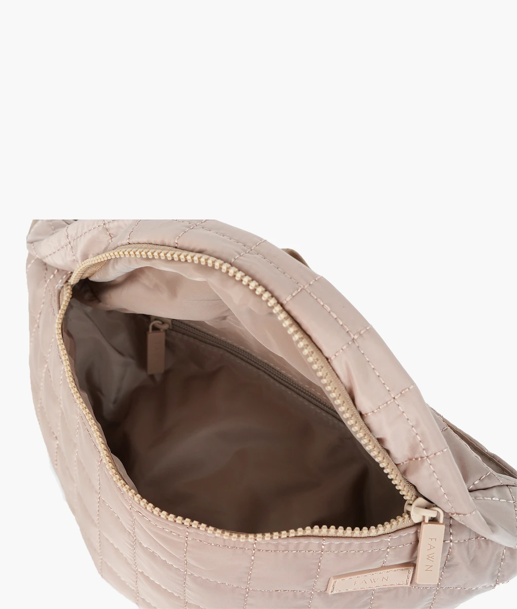 Quilted Beige Fanny Pack - Stylish Hands-Free Crossbody Travel Bag 8 Quilted Beige Fanny Pack - Stylish Hands-Free Crossbody Travel Bag - Image 6