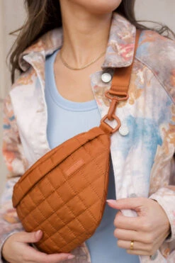Brown Quilted Fanny Pack - Large Crossbody Belt Bag for Travel